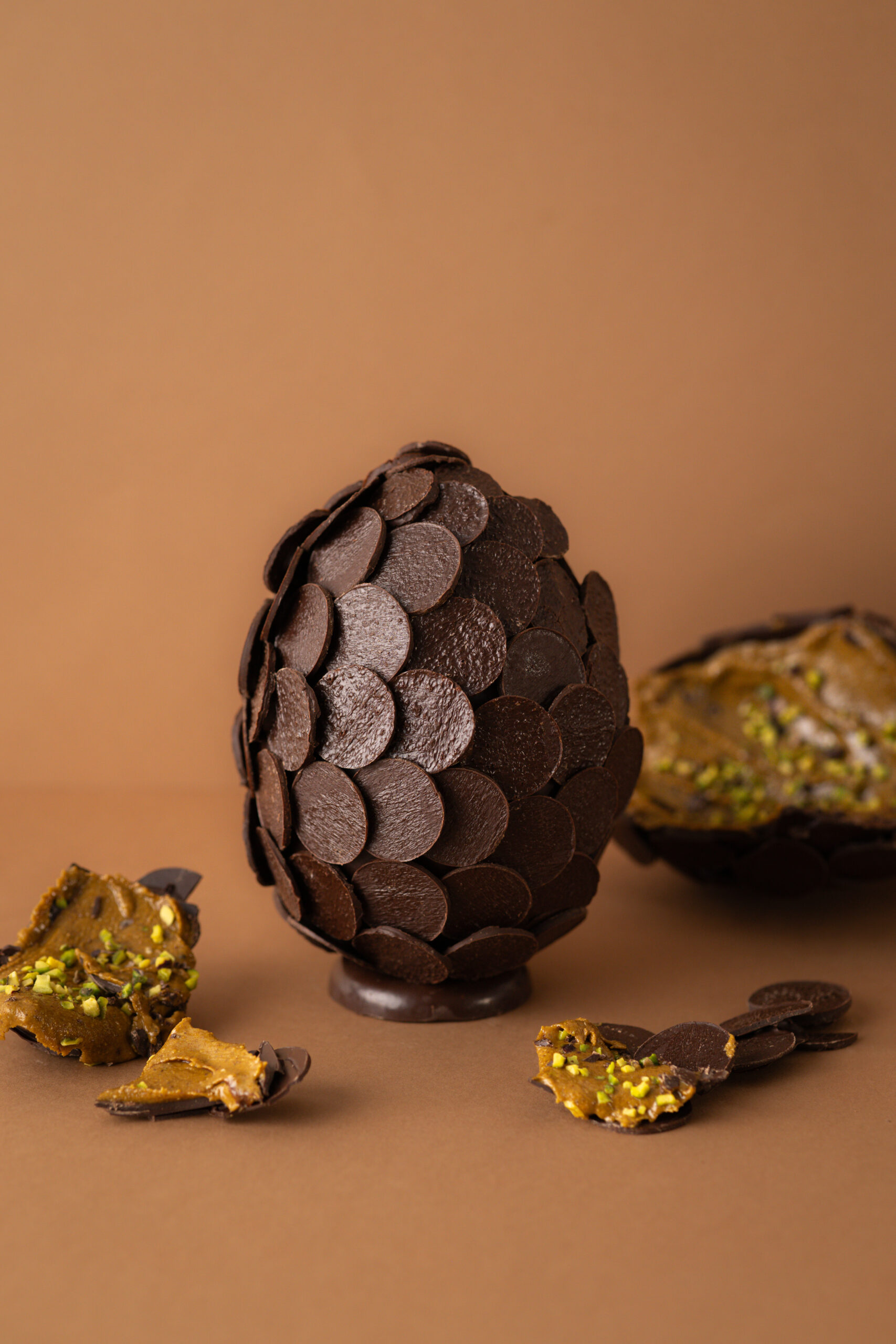 Œuf chocolat noir pistache